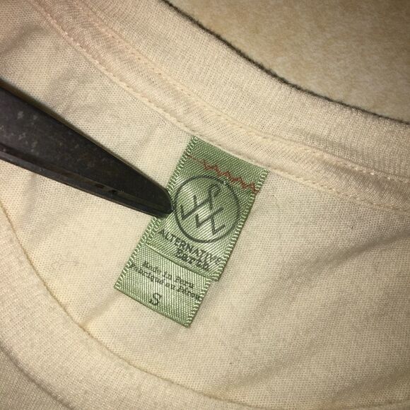 Alternative Earth Sow True Seeds Shirt Small - Picture 5 of 6